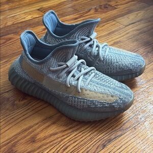 Authentic Adidas Yeezy Boost 350 V2 Israfil Sneakers